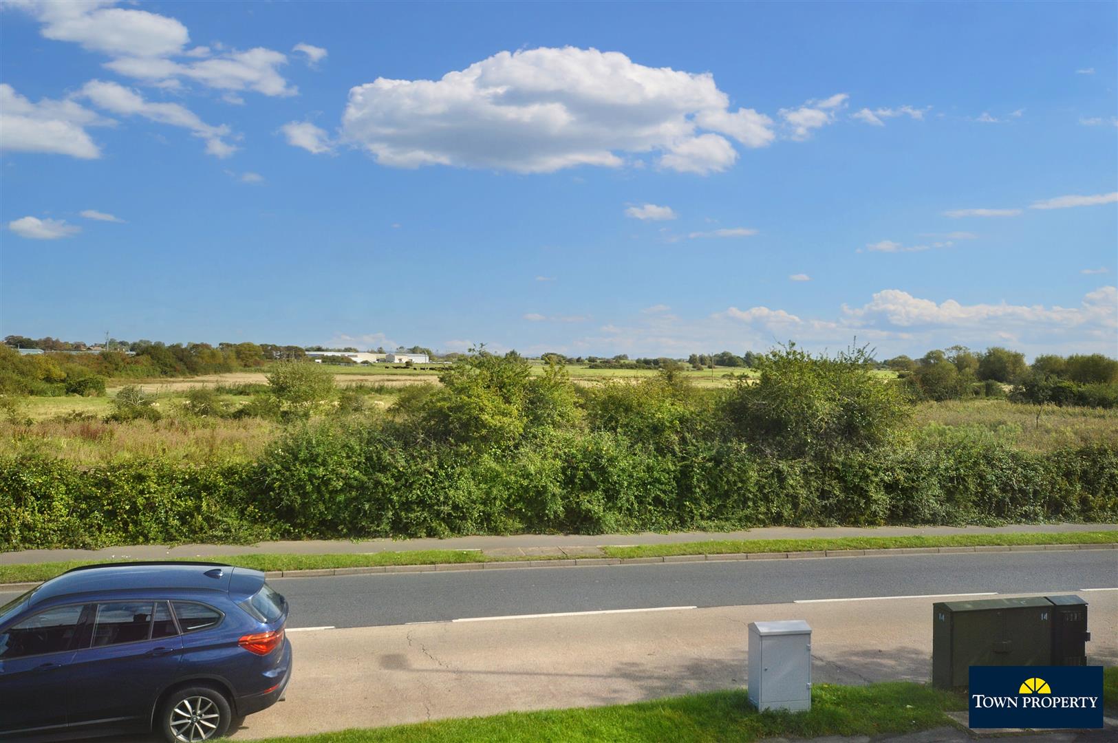 Property Details for Priory Road Eastbourne BN23 7TD Town Property